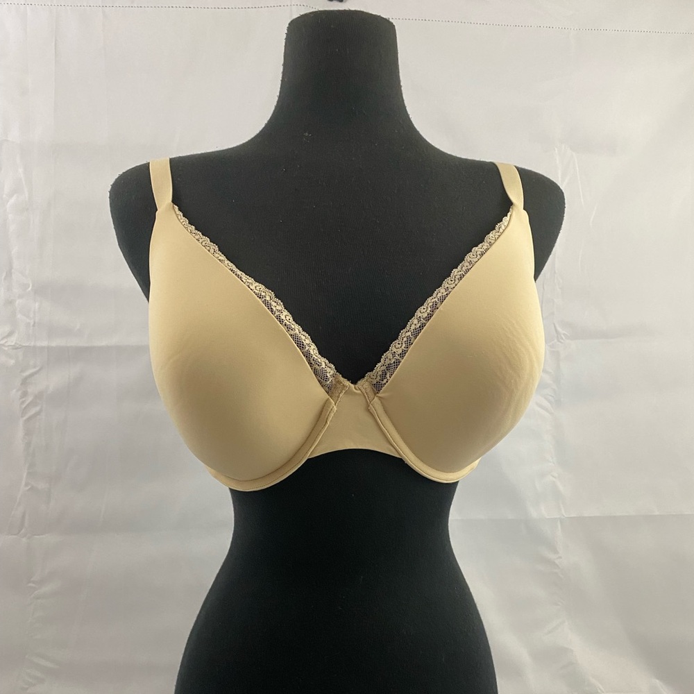 Maidenform Beige Lace Bra Underwire size 38DD